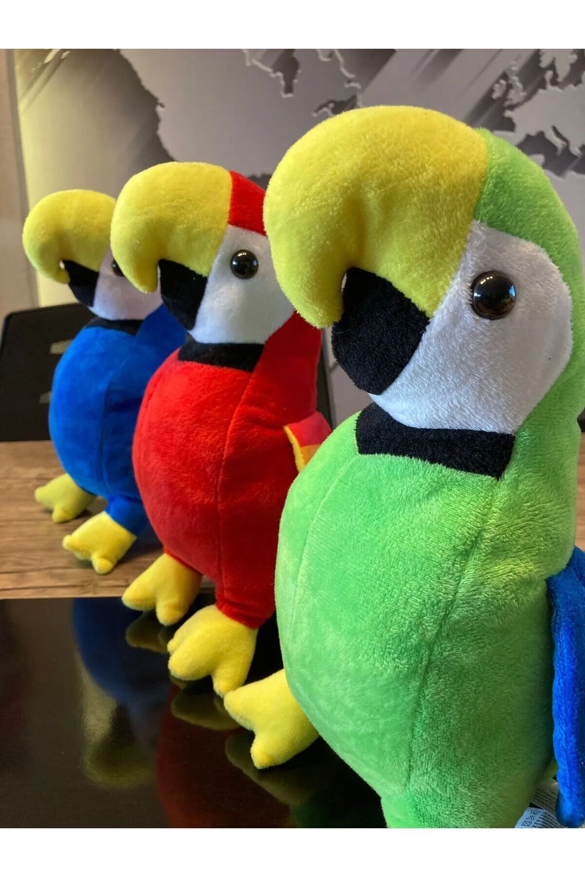  Kirmizi